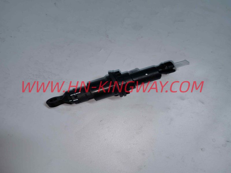 Clutch master cylinder assembly B211036100